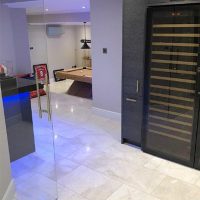 bds-radlett-bar-area-400x600 Bar and wine fridge